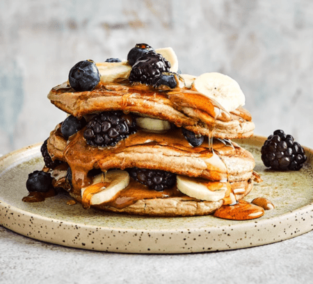 Protein-pancakes-egg-banana-berry